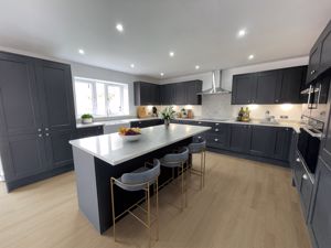 Photo 7- click for photo gallery